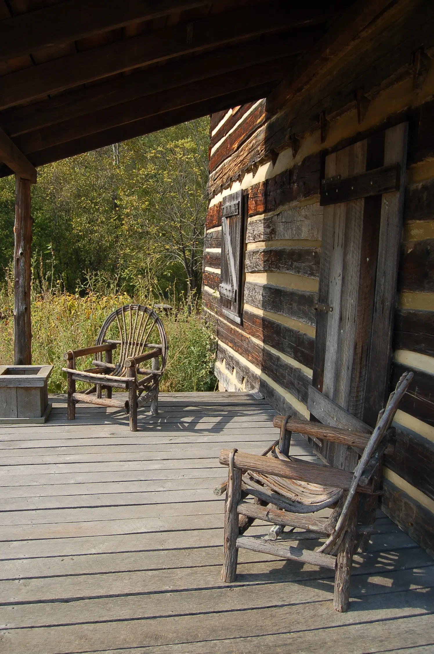 Red River Gorge Scenic Byway - Chairs on the Porch - NARA - 7721190