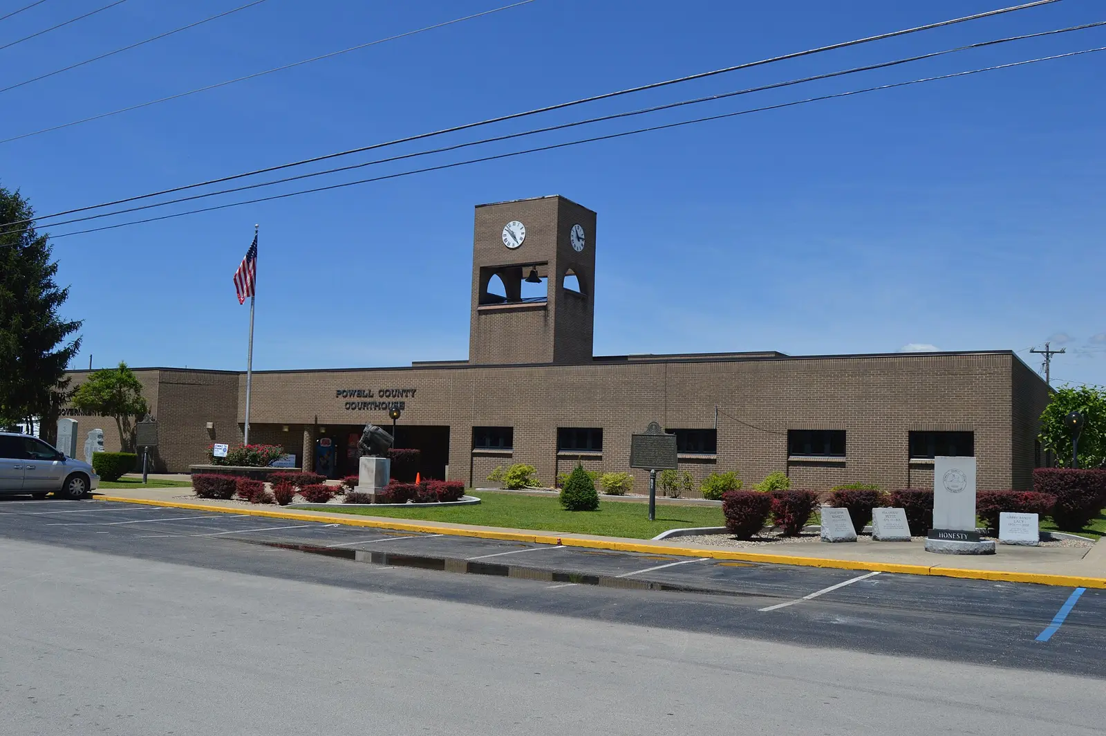 Powell County Courthouse, Stanton